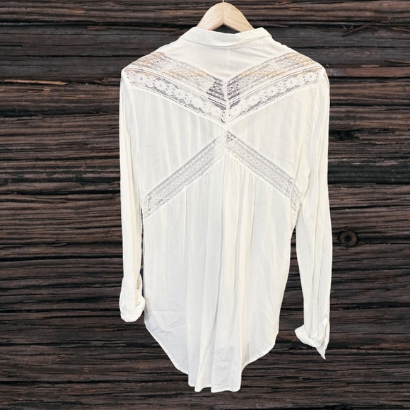 Free People White Asymmetrical Button Down Shirt - Picture 2 of 4